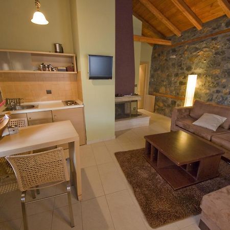 Onar Guesthouse Agios Athanasios  Ngoại thất bức ảnh