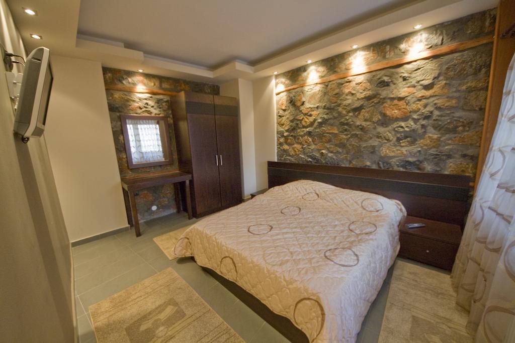 Onar Guesthouse Agios Athanasios  Ngoại thất bức ảnh